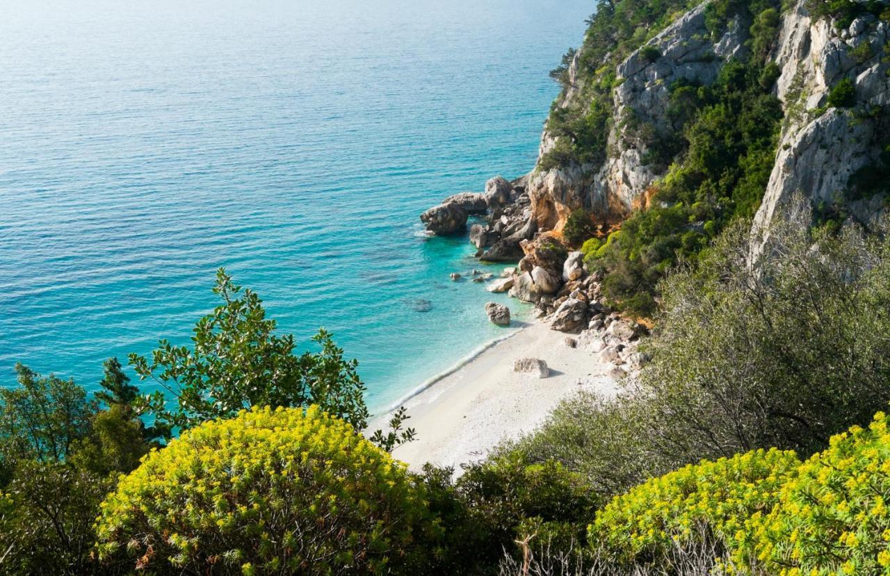 Appartamenti Manuela Cala Gonone Luaran gambar