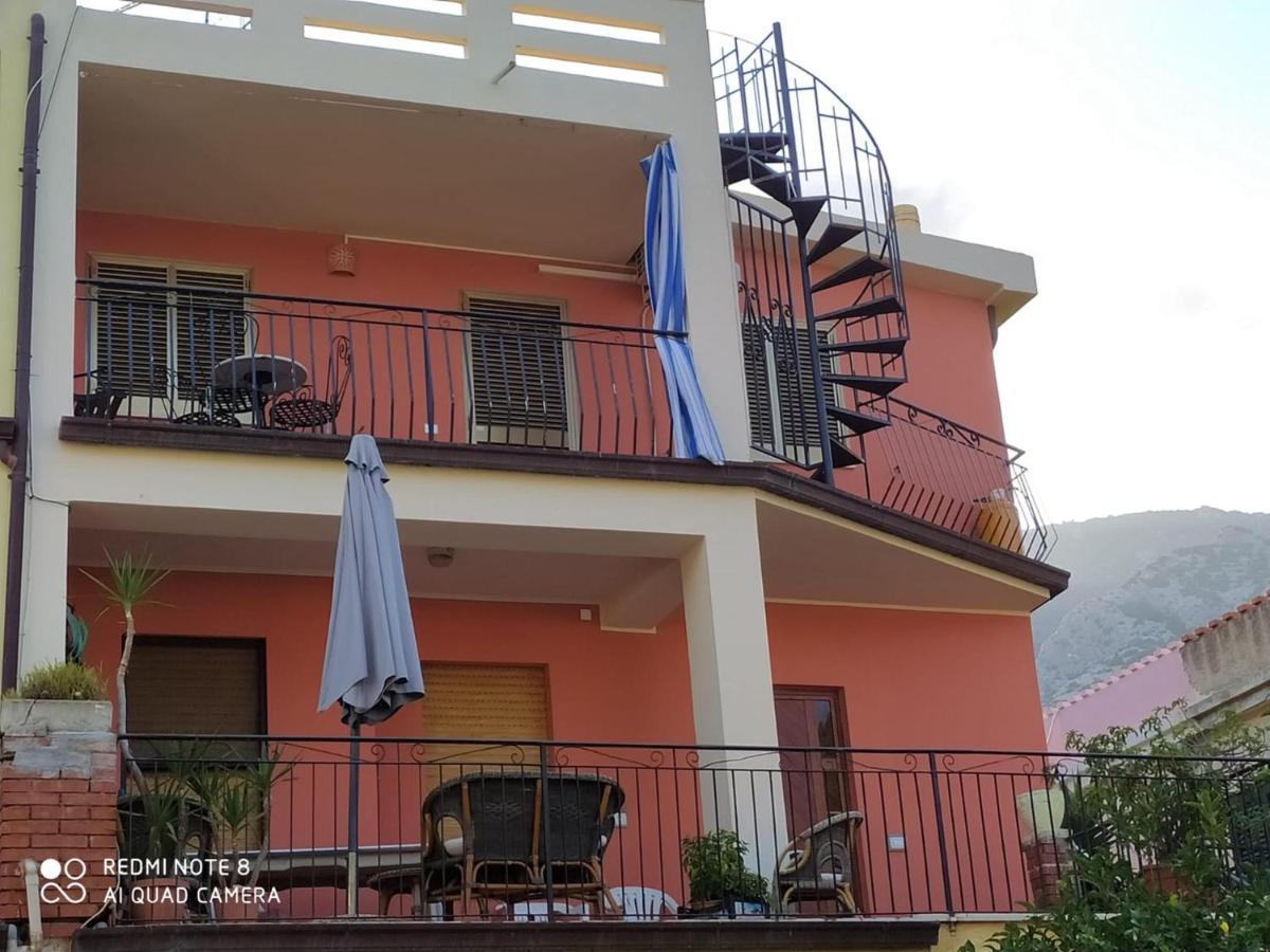 Appartamenti Manuela Cala Gonone Luaran gambar